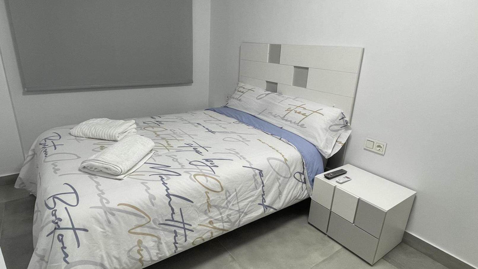 Piso De Lujo En Primera Linea De Playa Y Garaje Apartment Cadiz